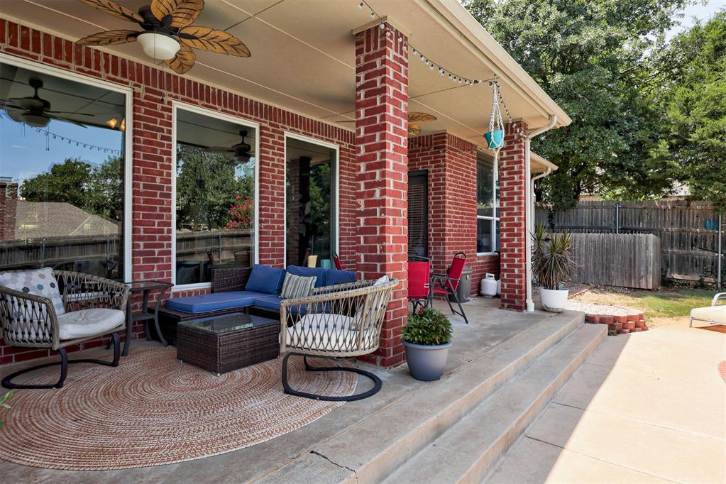 2301 Saint Annes Drive