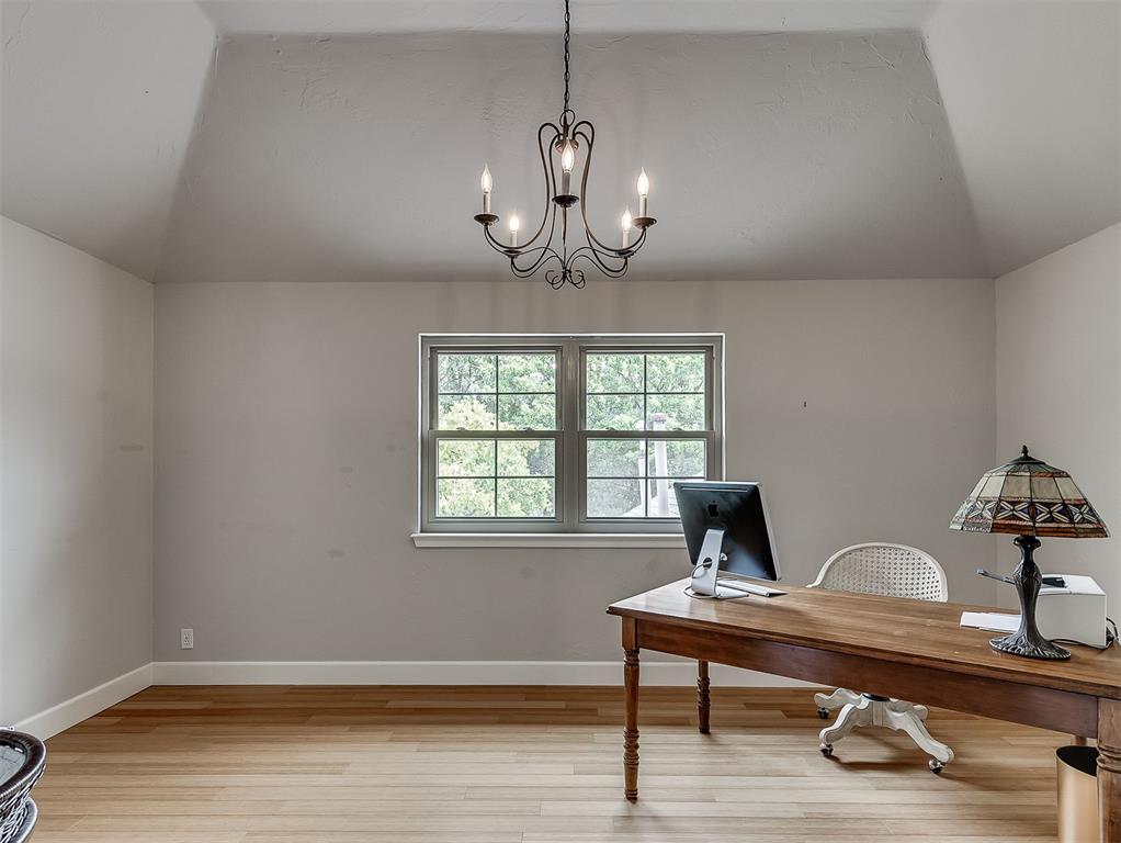 10049 Hidden Hollow Lane