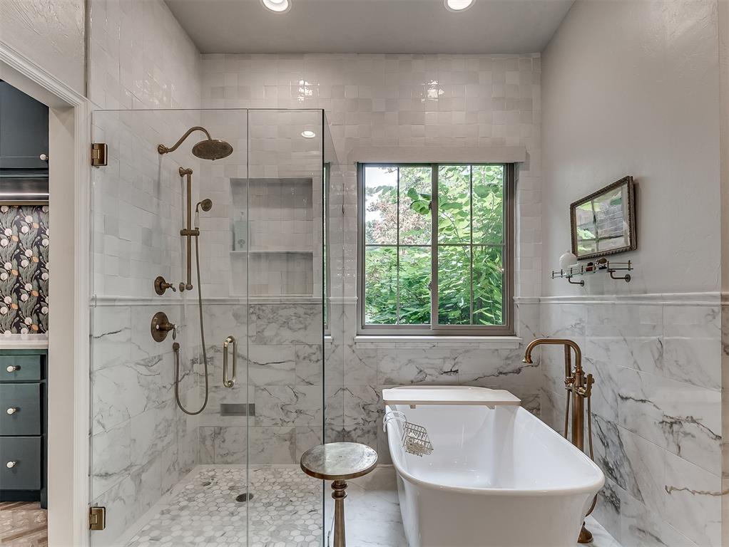 10049 Hidden Hollow Lane