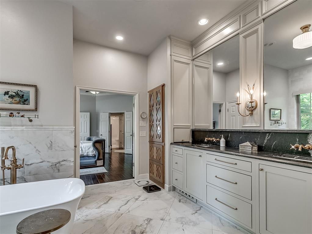 10049 Hidden Hollow Lane