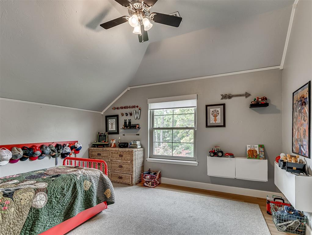 10049 Hidden Hollow Lane
