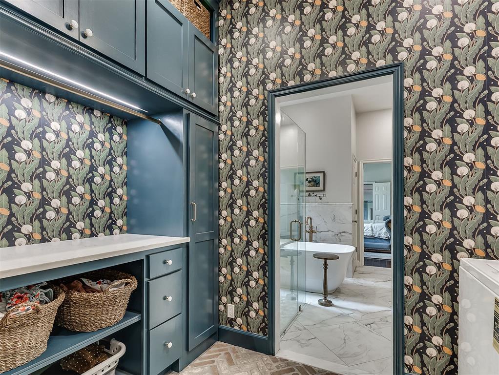 10049 Hidden Hollow Lane