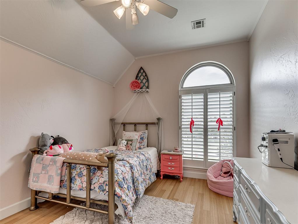 10049 Hidden Hollow Lane