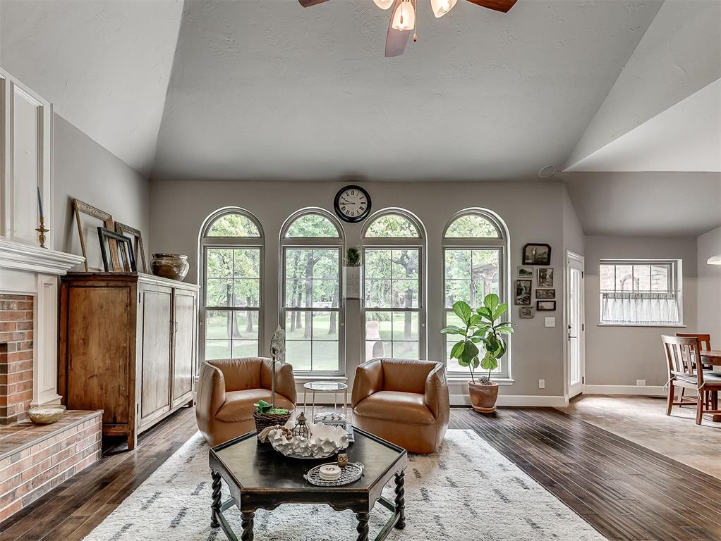10049 Hidden Hollow Lane