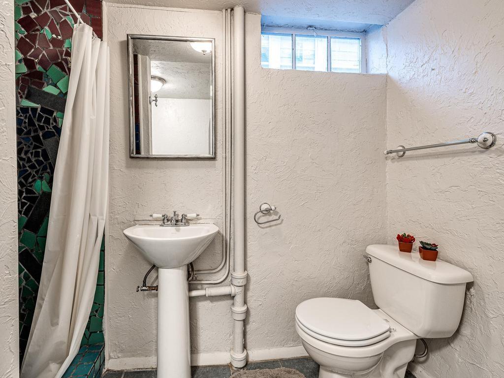 532 NW 40th Street