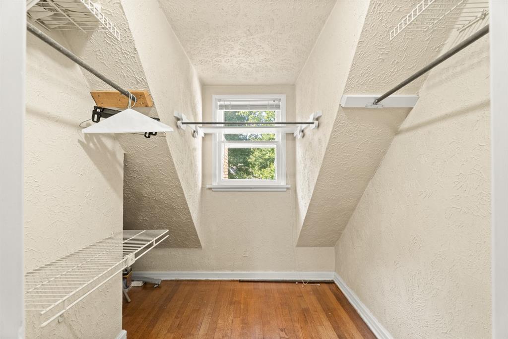 532 NW 40th Street