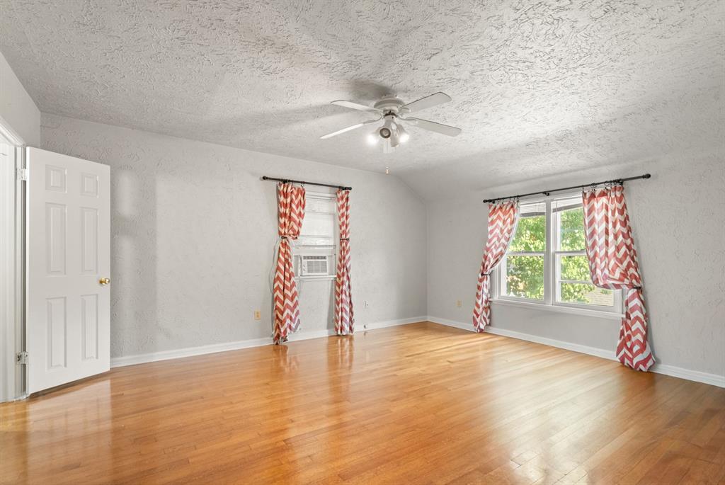 532 NW 40th Street