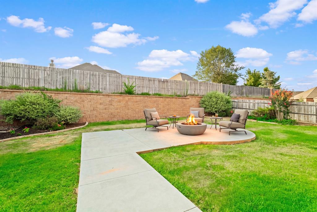 3109 Hunter Crest Drive