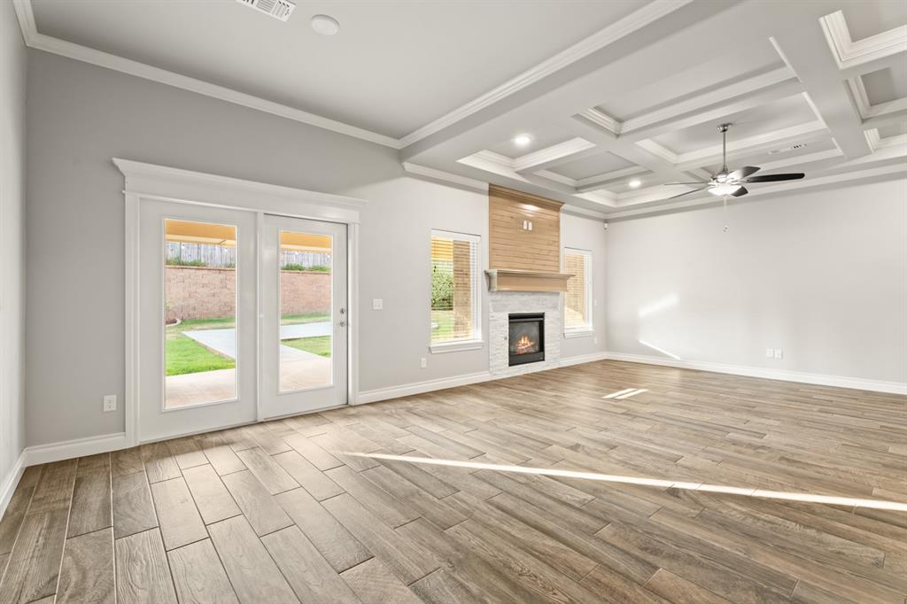 3109 Hunter Crest Drive
