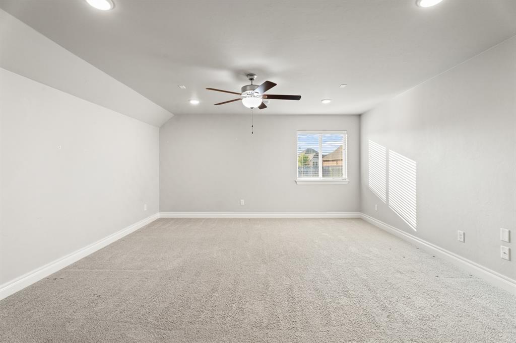 3109 Hunter Crest Drive