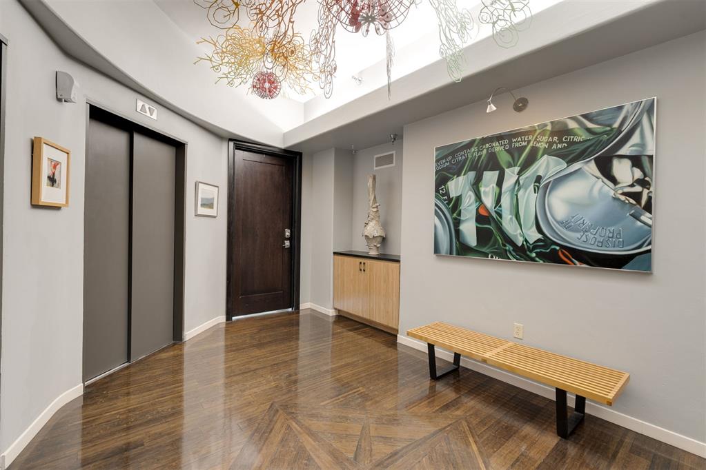 5900 Mosteller Drive Unit: 181