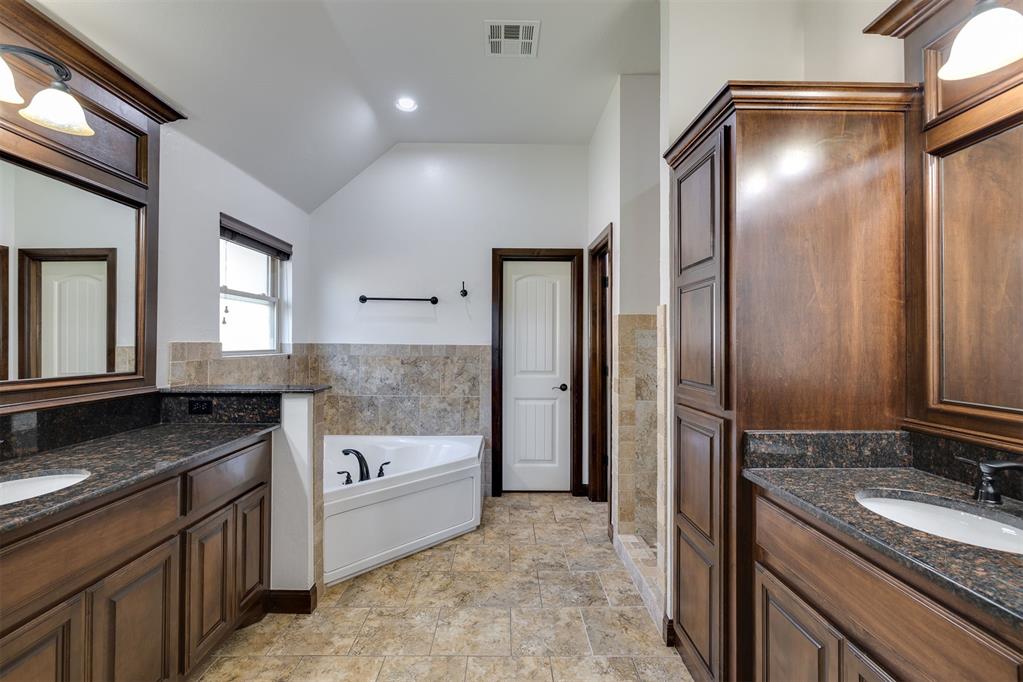 124 SW 174th Street