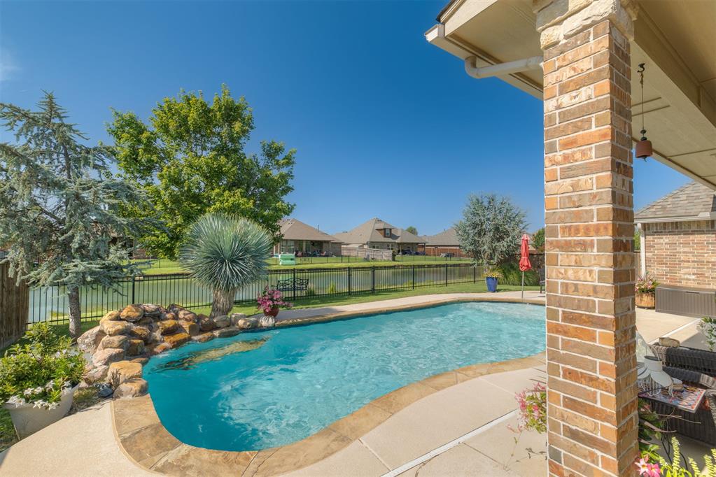 124 SW 174th Street