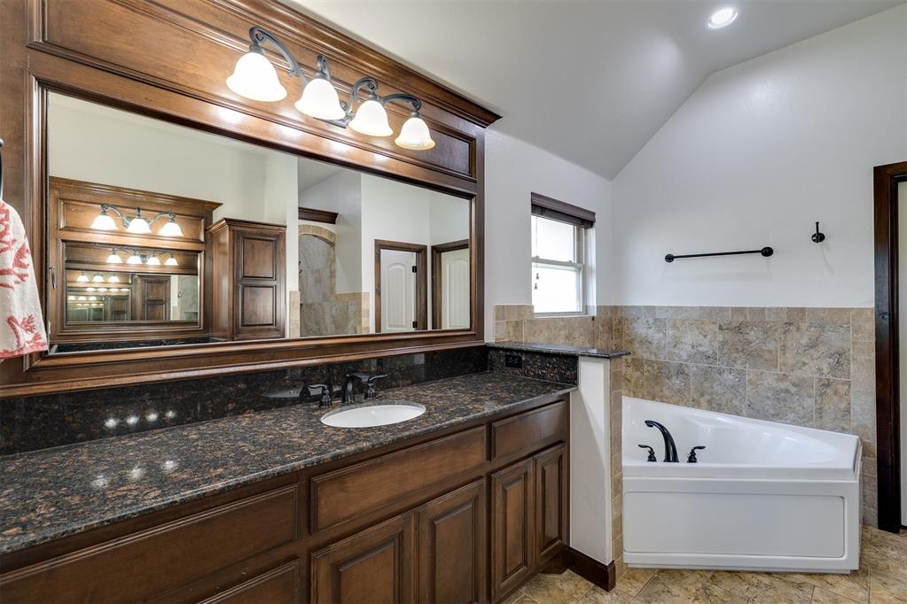 124 SW 174th Street