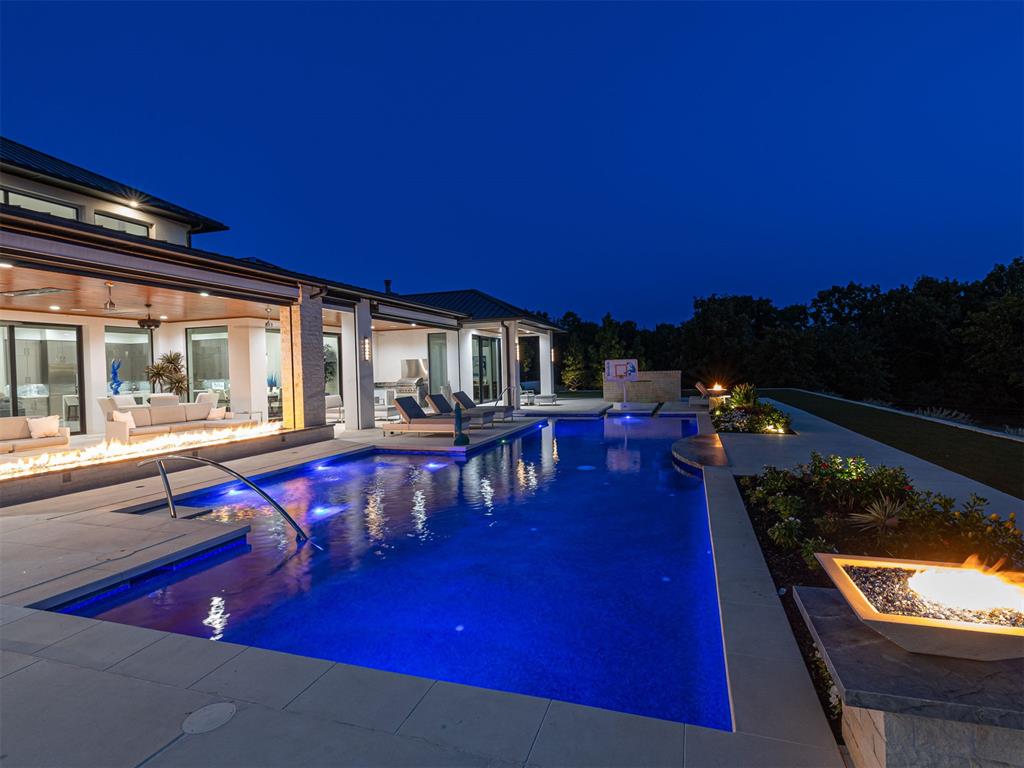 833 Mayfield Road