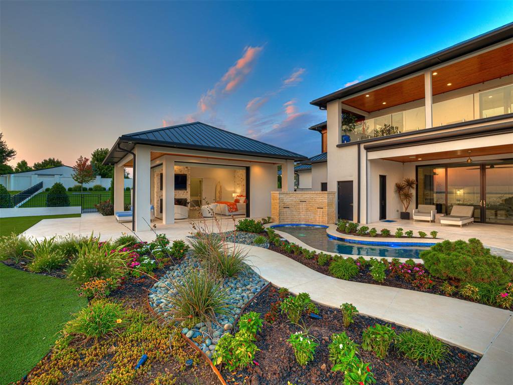 833 Mayfield Road