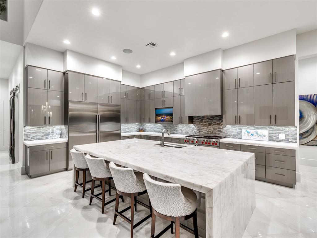 833 Mayfield Road