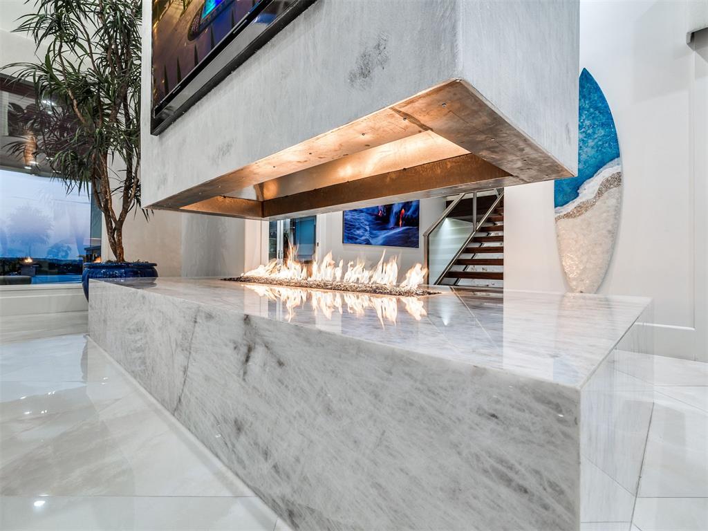 833 Mayfield Road
