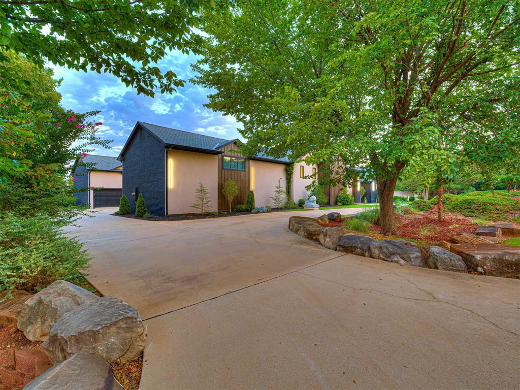 5220 NE 131st Court