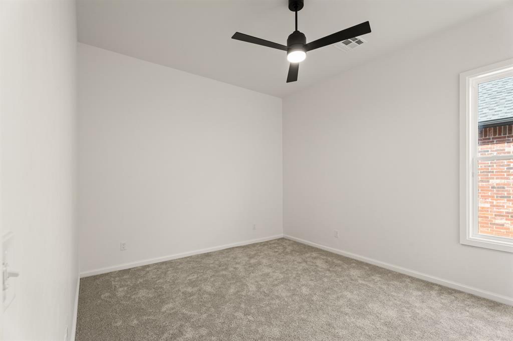 7624 NW 130th Terrace