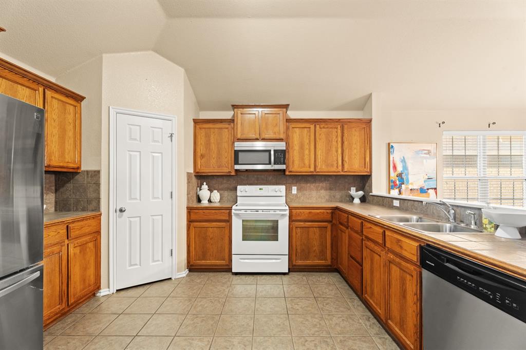 2605 Northern Hills Road