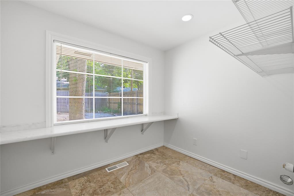5025 NW 19th Street