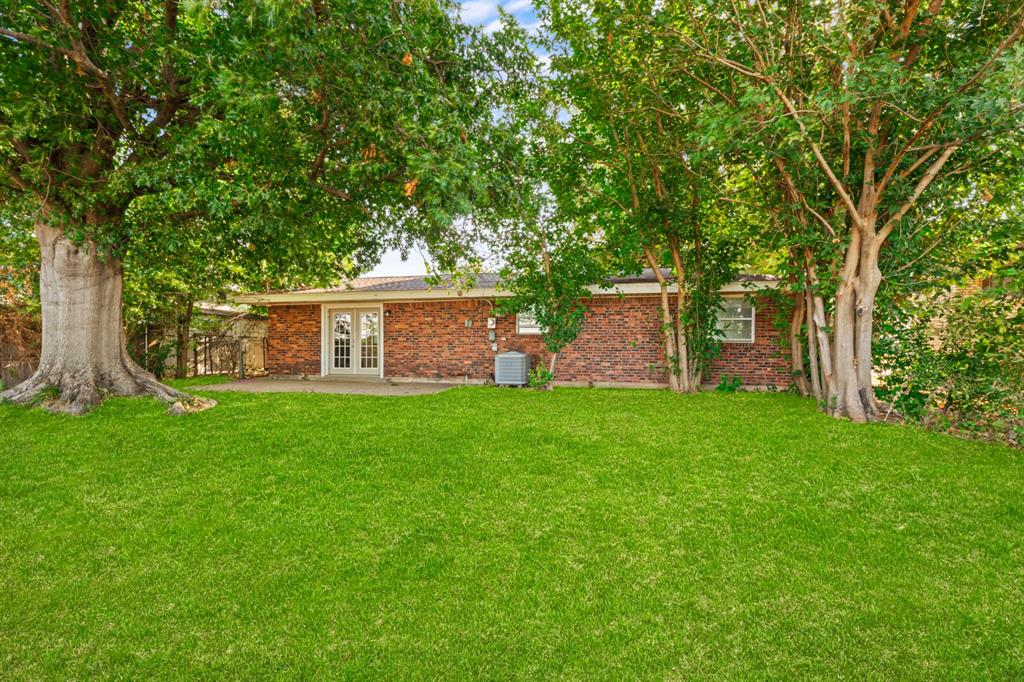 3805 N Eagle Lane