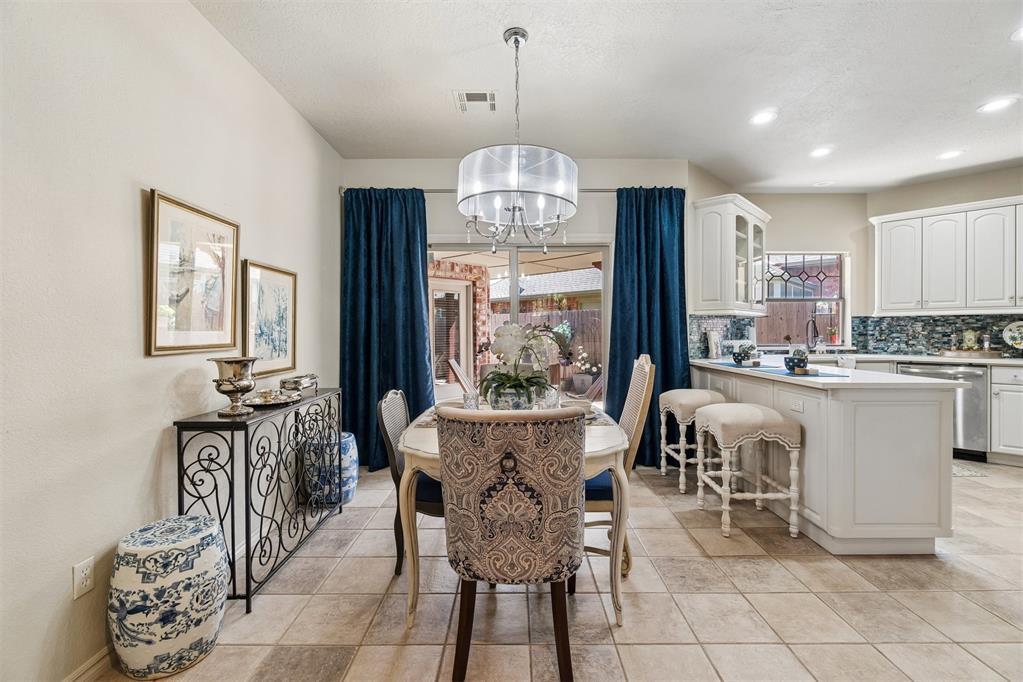 12804 Saint Johns Place