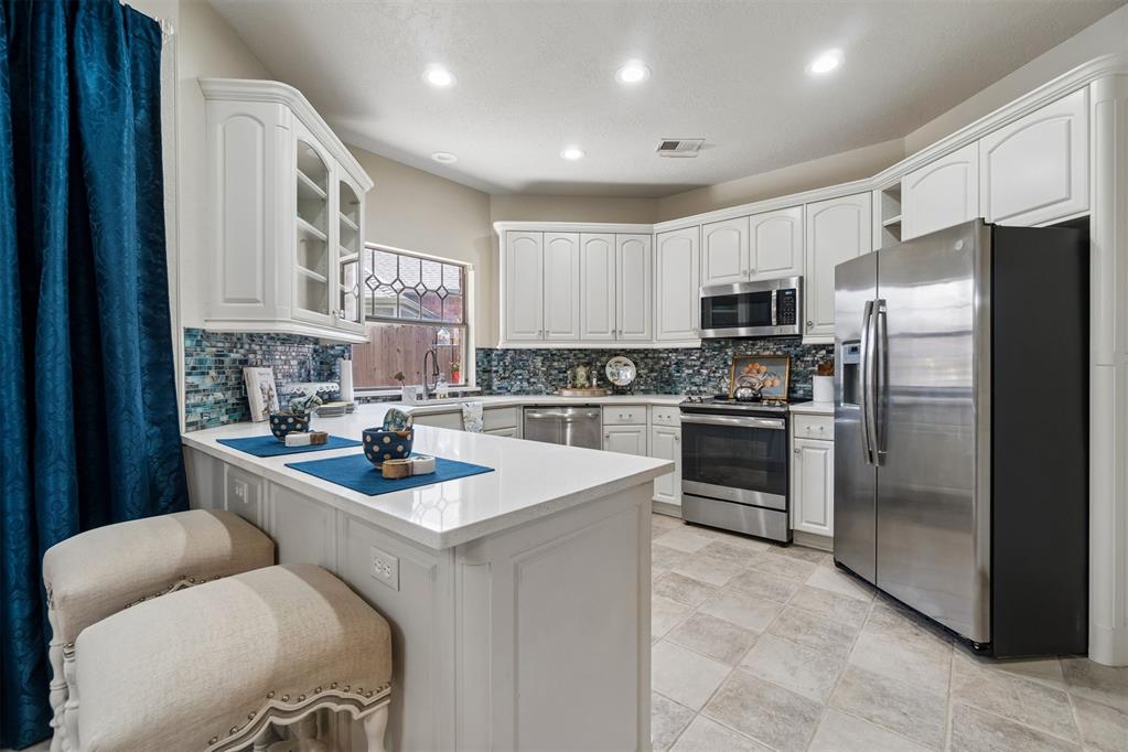 12804 Saint Johns Place