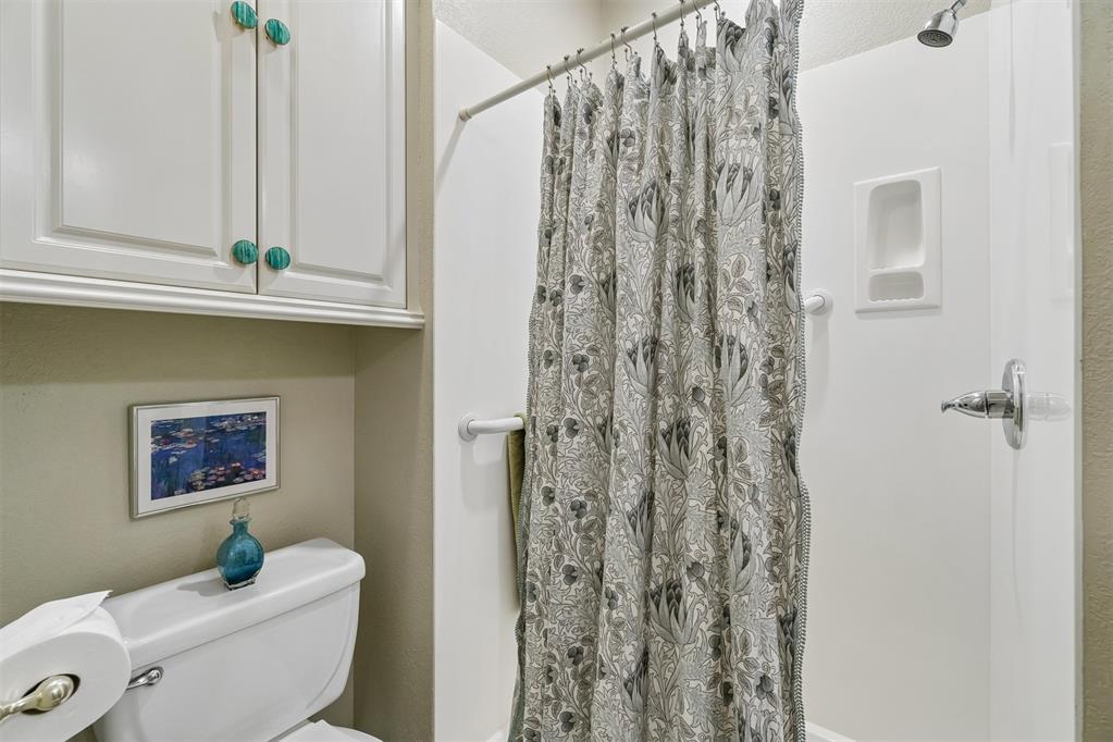 12804 Saint Johns Place