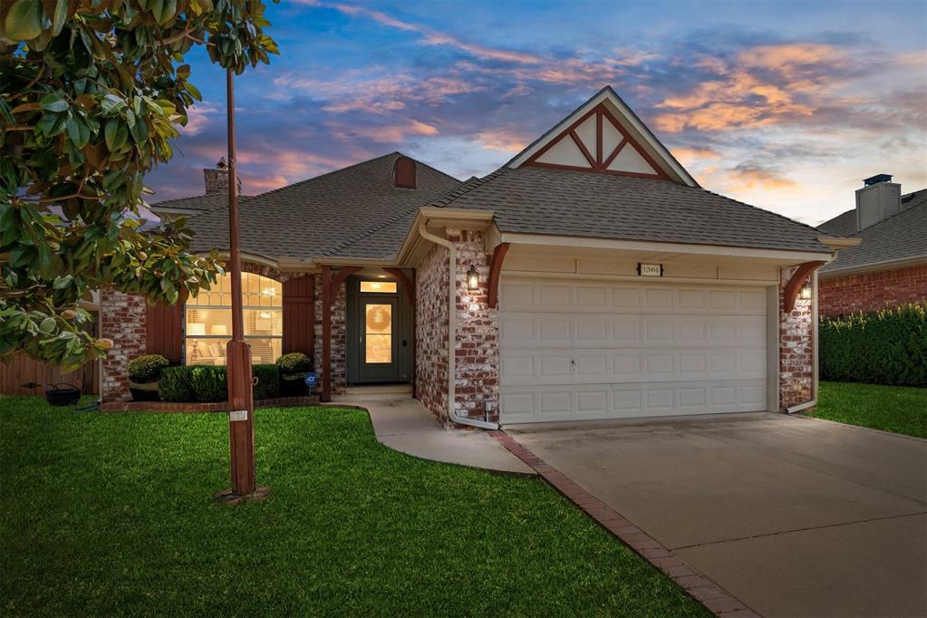 12804 Saint Johns Place