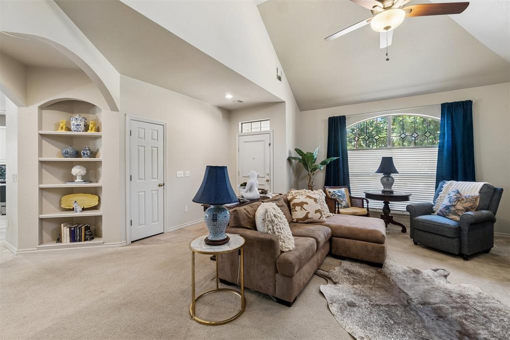12804 Saint Johns Place