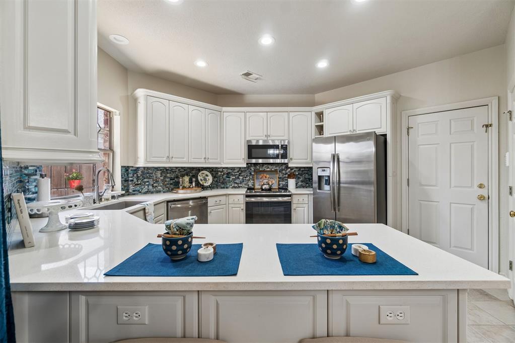 12804 Saint Johns Place