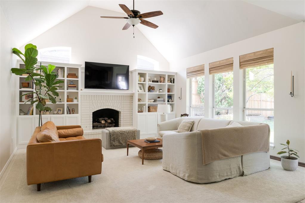717 Fox Tail Drive