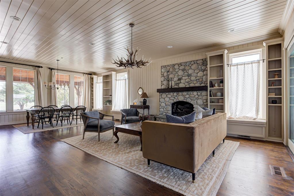 800 W Cimarron Boulevard
