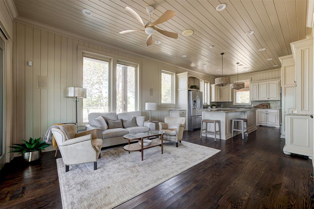 800 W Cimarron Boulevard