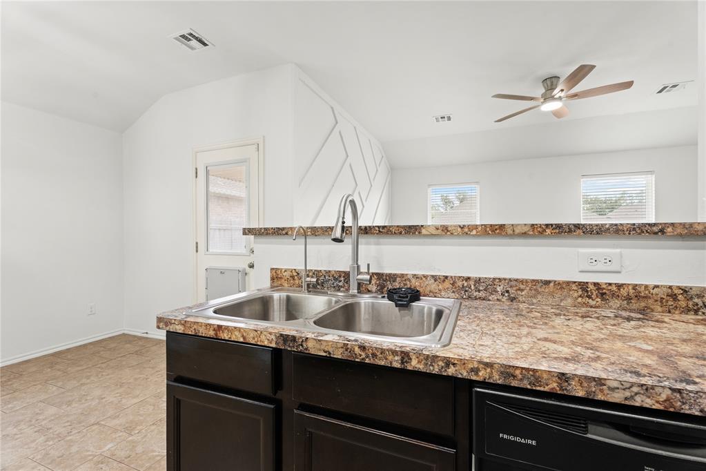 9216 NW 71st Street
