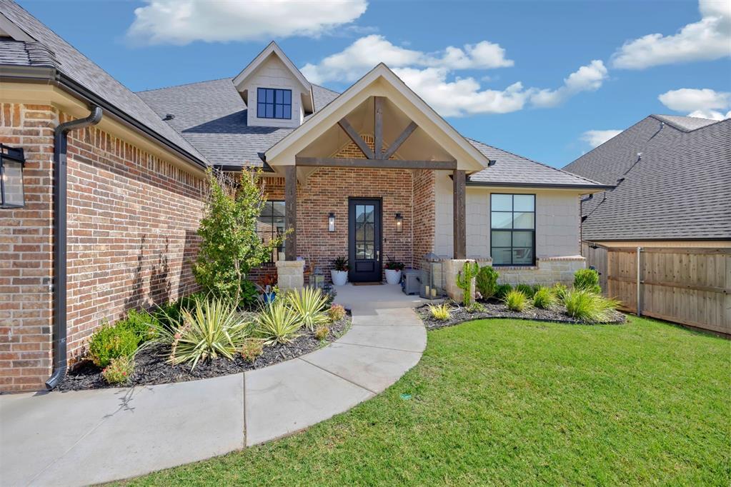 705 Maple Hill Road