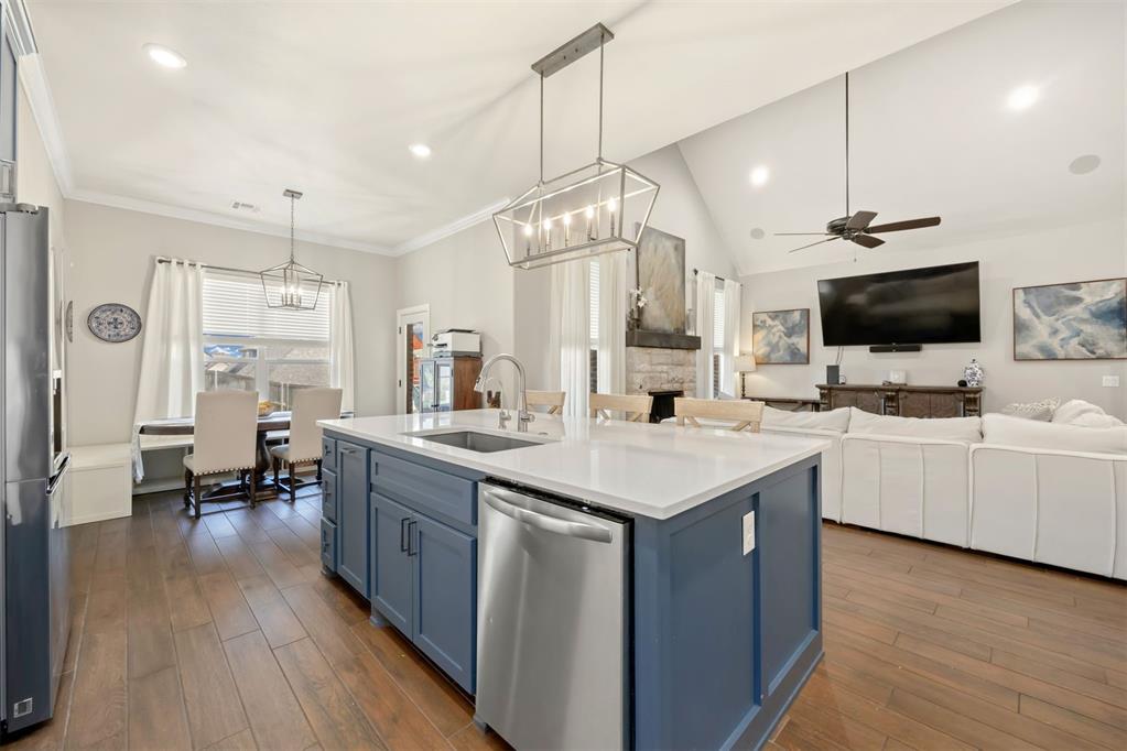 705 Maple Hill Road