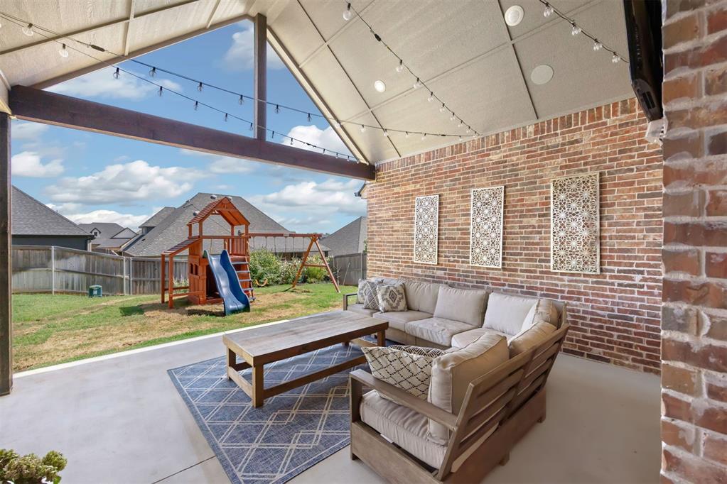705 Maple Hill Road