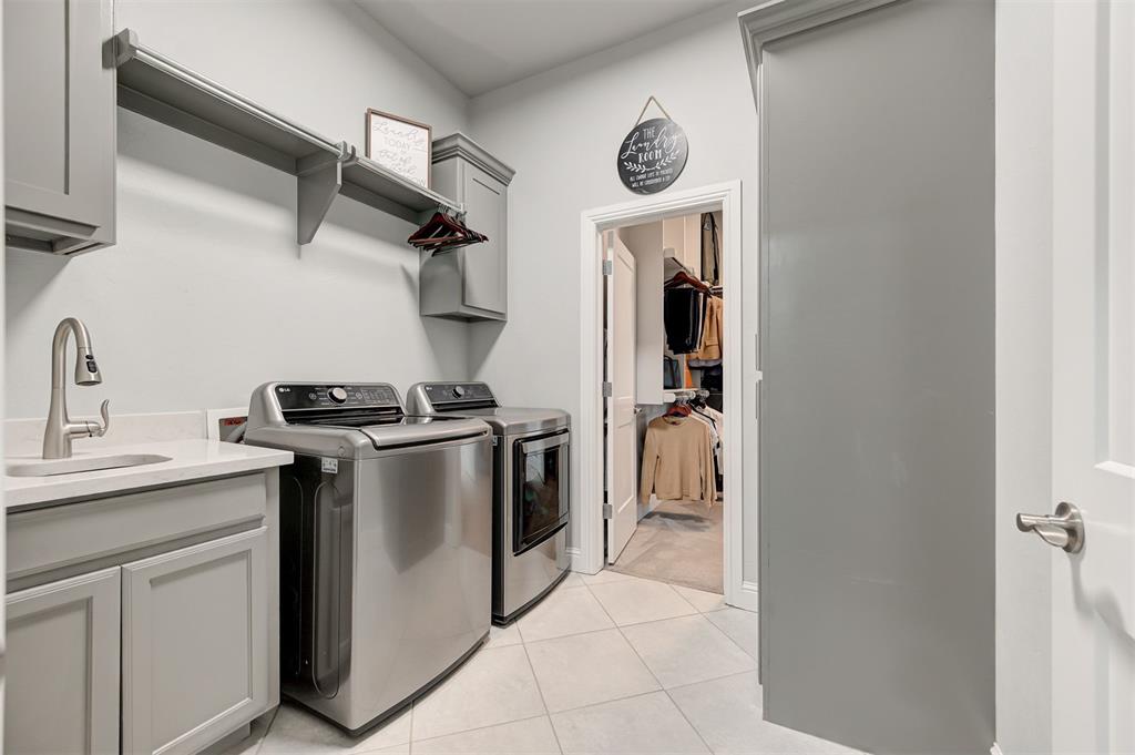 13504 Shady Pine Circle
