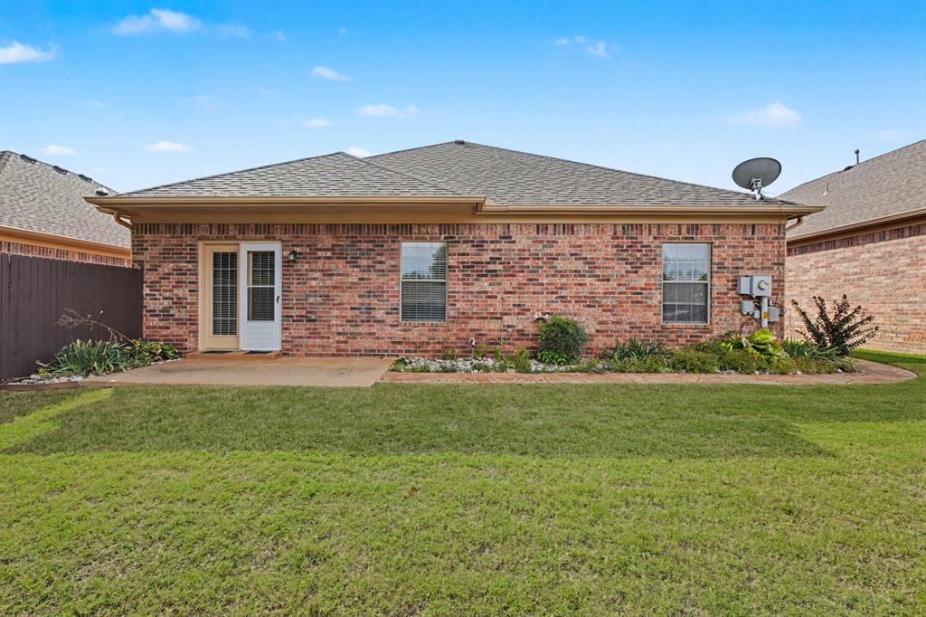 4613 NW 25th Place