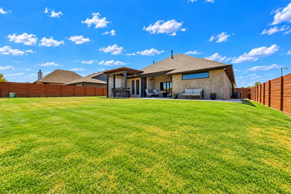 7413 NW 159th Circle