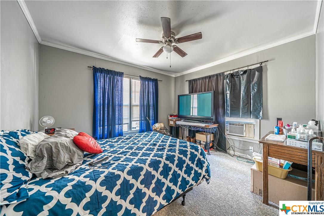 317 S 6th Street