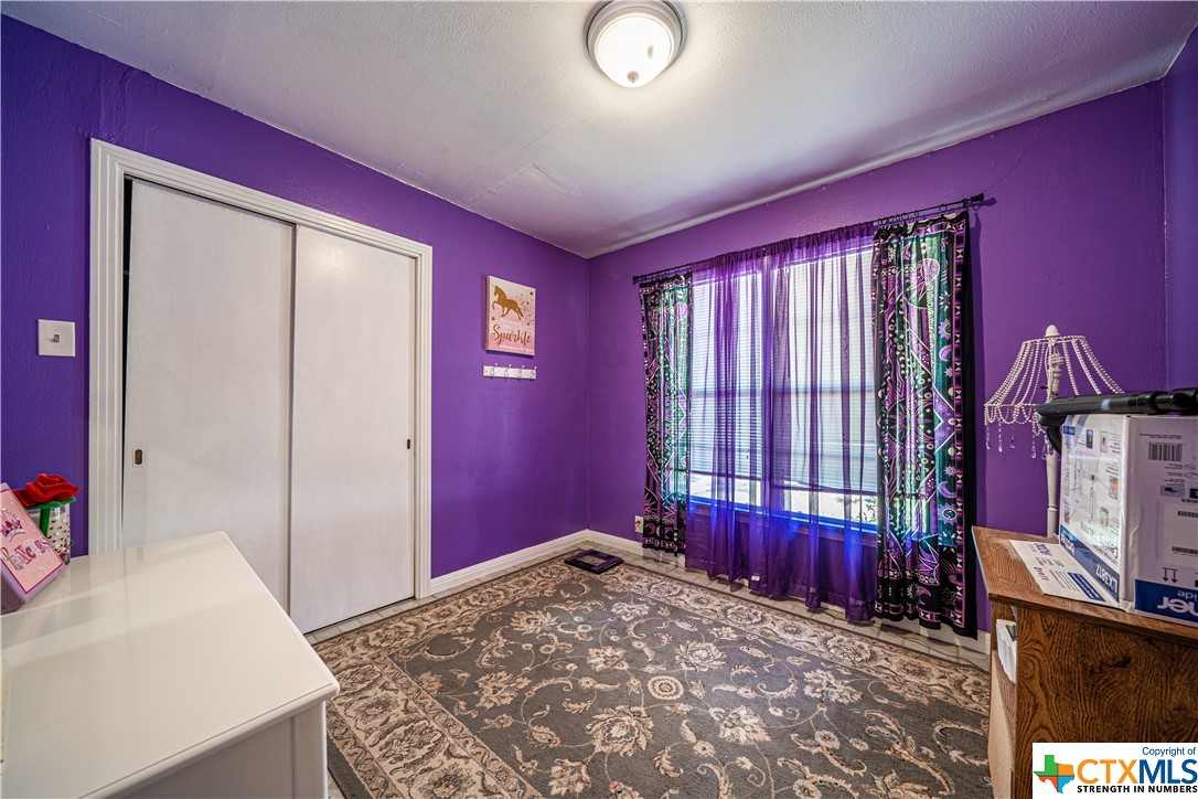 317 S 6th Street