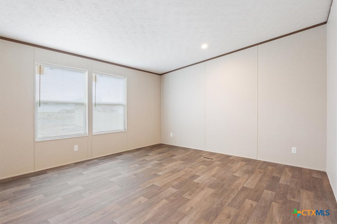 6115 Stallion Road