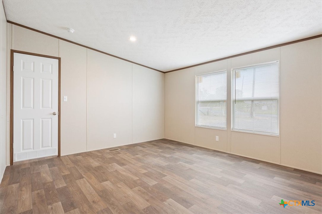 6115 Stallion Road