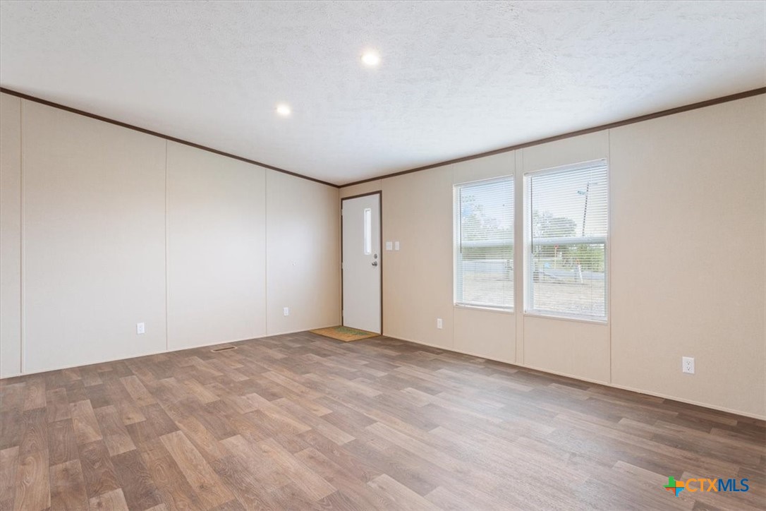 6115 Stallion Road