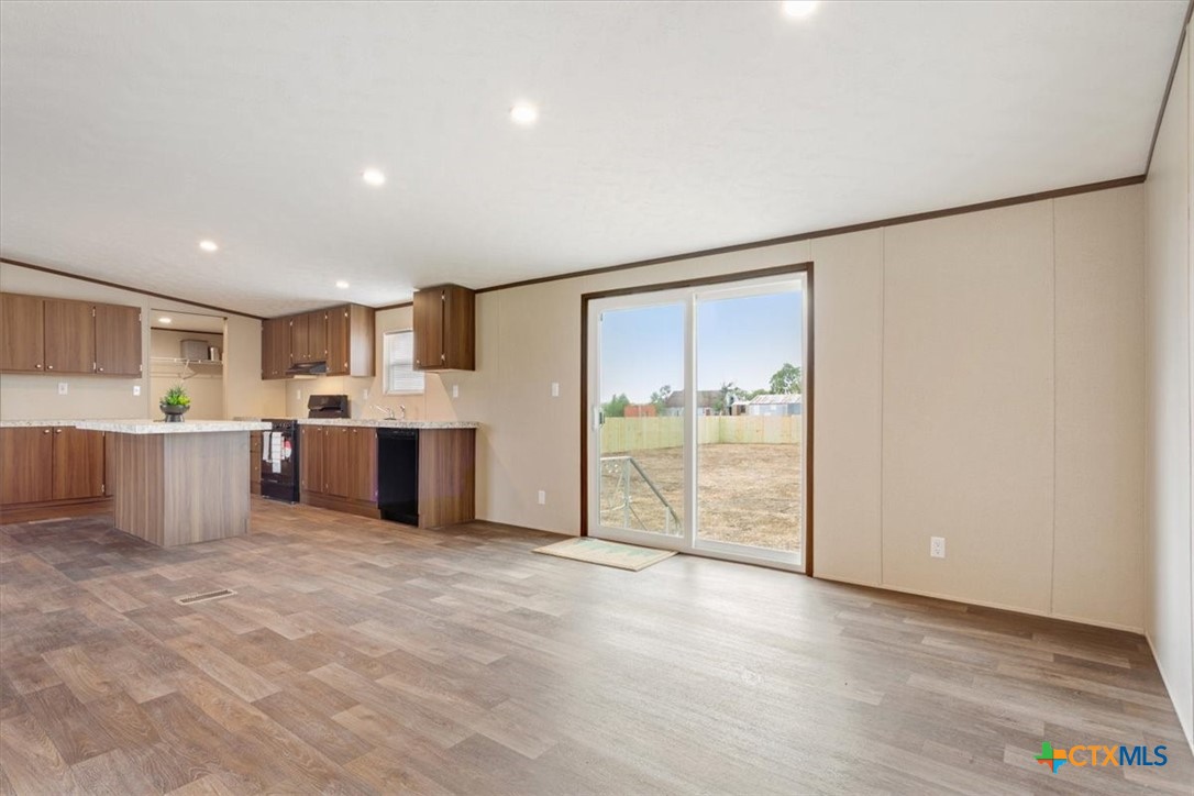 6115 Stallion Road