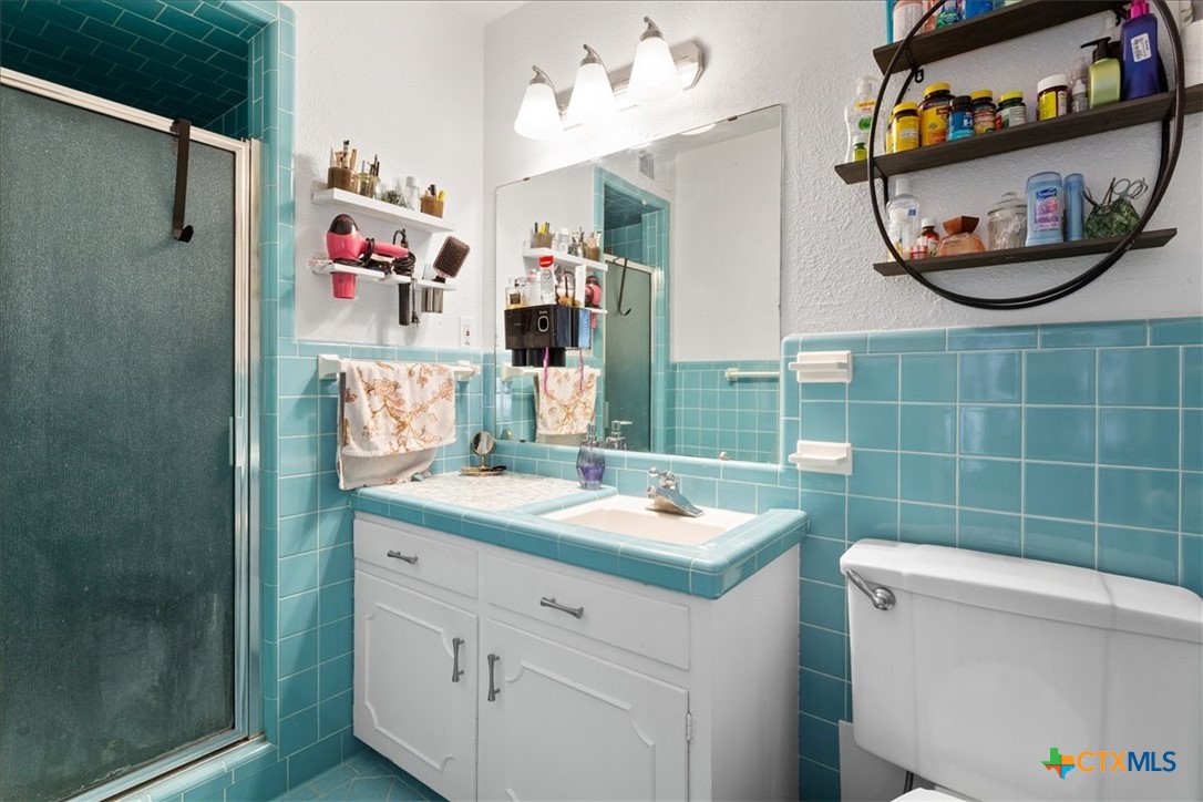 3109 Las Moras Drive